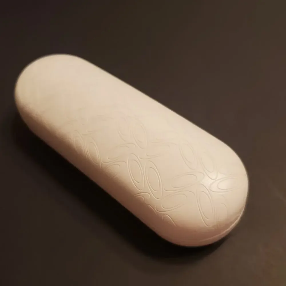 Oakley white hard clamshell sunglasses eyeglasses case.
